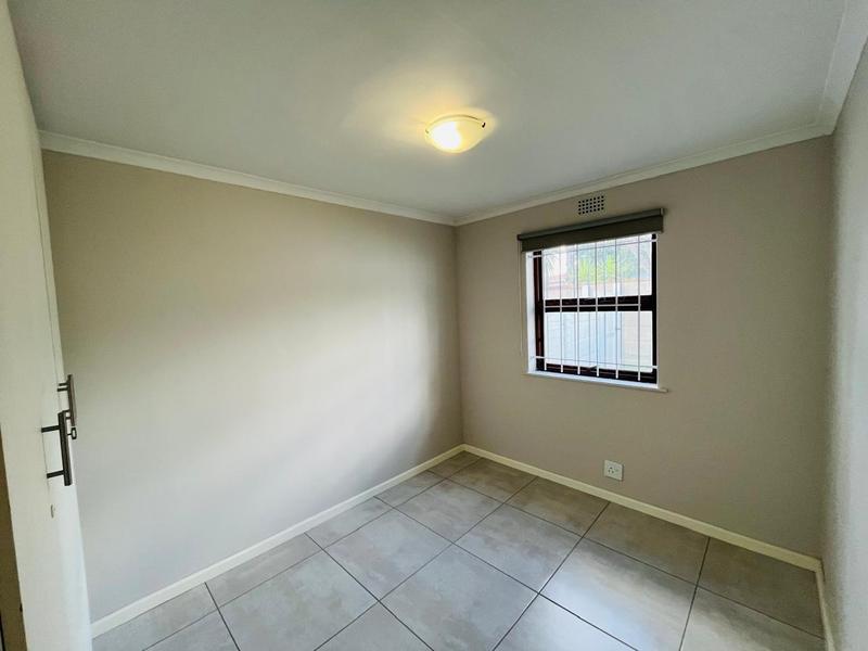 To Let 2 Bedroom Property for Rent in Protea Valley Western Cape